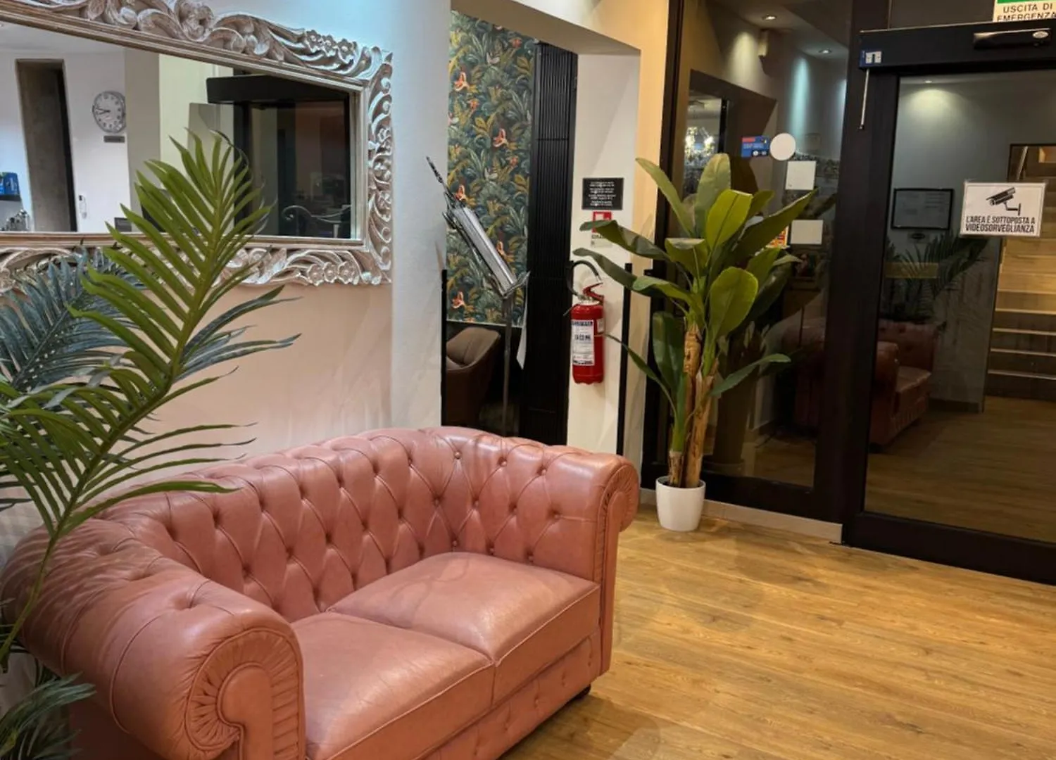 Hotel Delle Rose Mestre 2*,